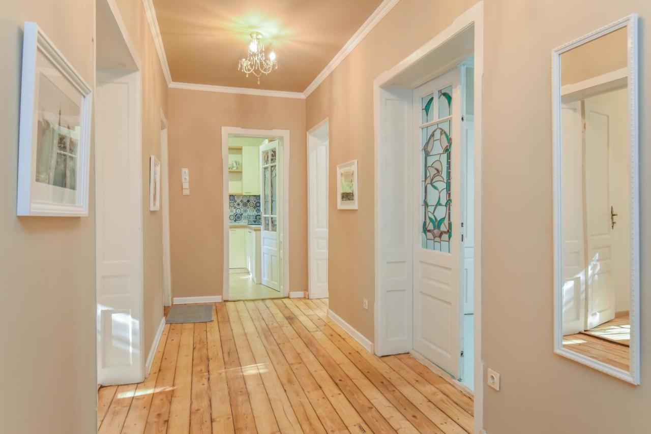 Spacious Vintage 2Br, 2Bath Apartment By Flat Mаnager Sofia Esterno foto