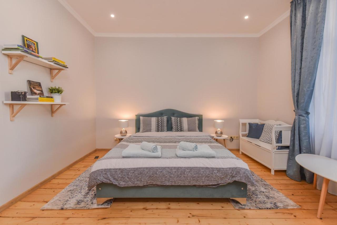 Spacious Vintage 2Br, 2Bath Apartment By Flat Mаnager Sofia Esterno foto